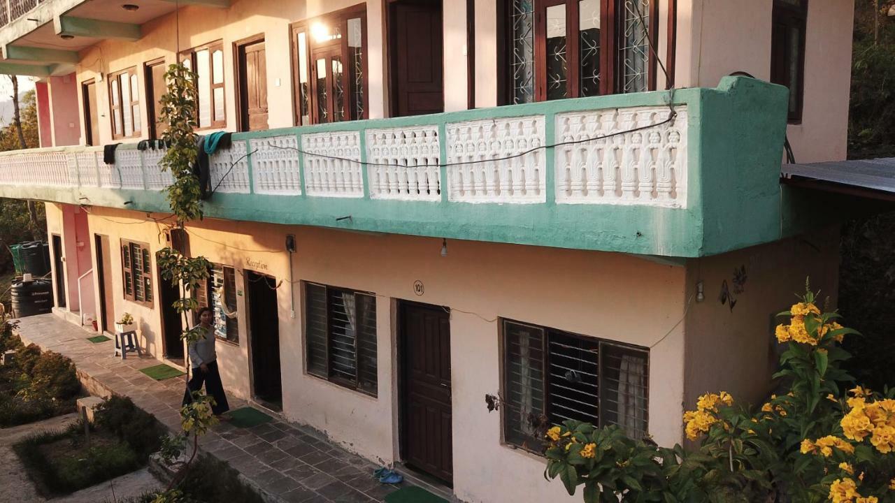 Peace Guest House Pokhara Luaran gambar